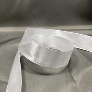Лента атласная, 25мм, цвет 001
